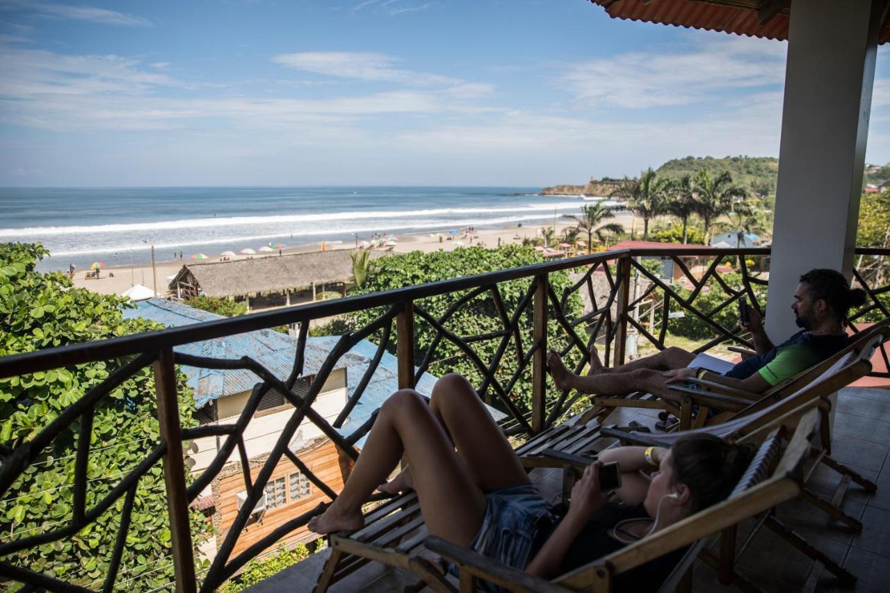 Esperanto Bed & Breakfast Surf Hostel Montañita エクステリア 写真