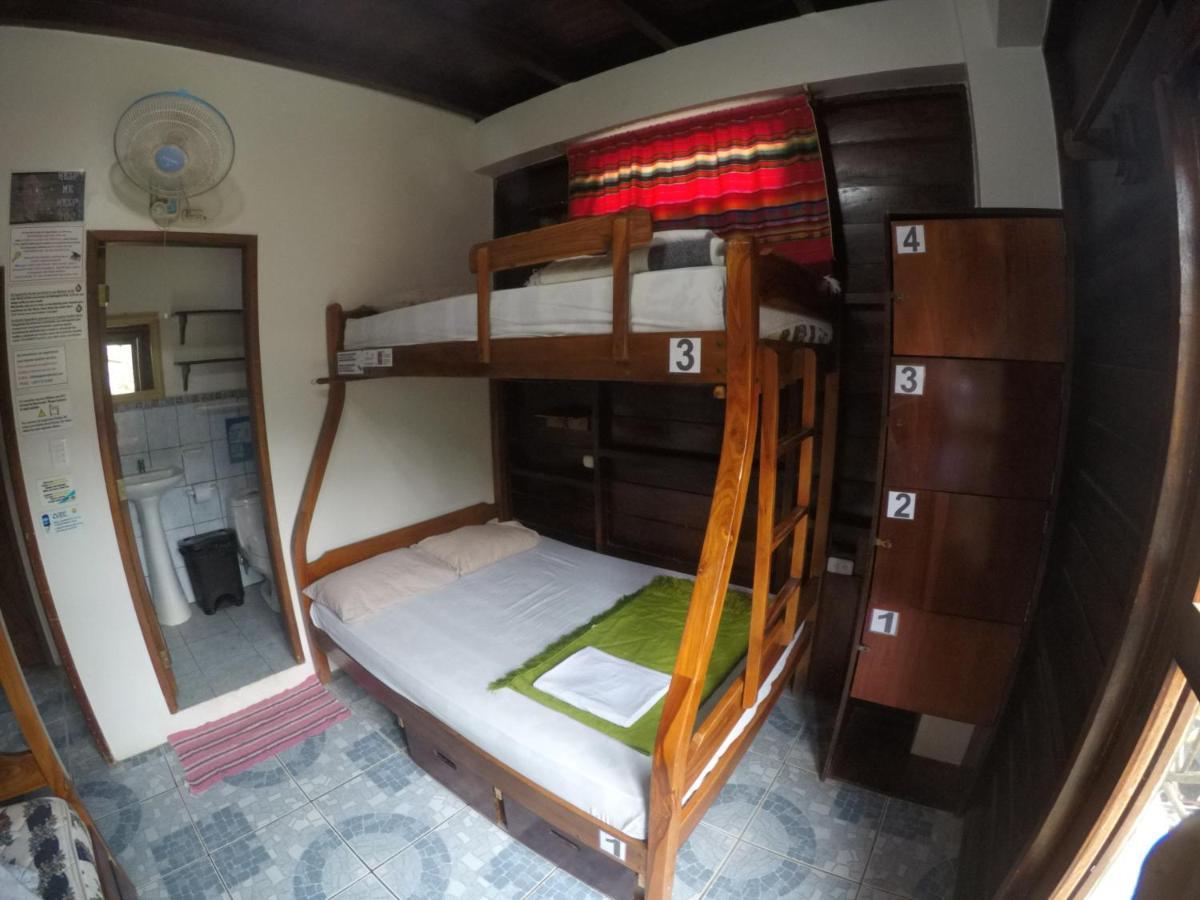 Esperanto Bed & Breakfast Surf Hostel Montañita エクステリア 写真