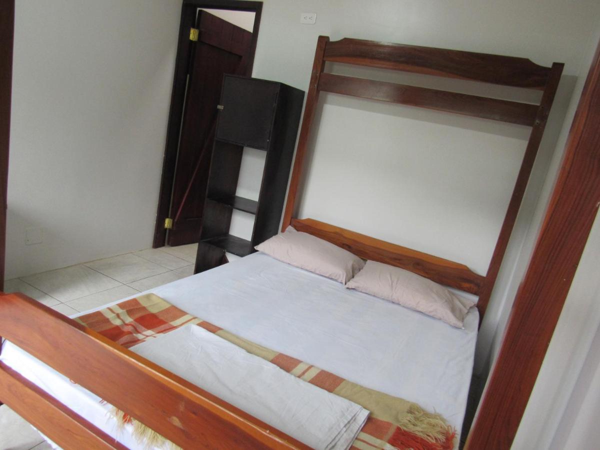 Esperanto Bed & Breakfast Surf Hostel Montañita エクステリア 写真