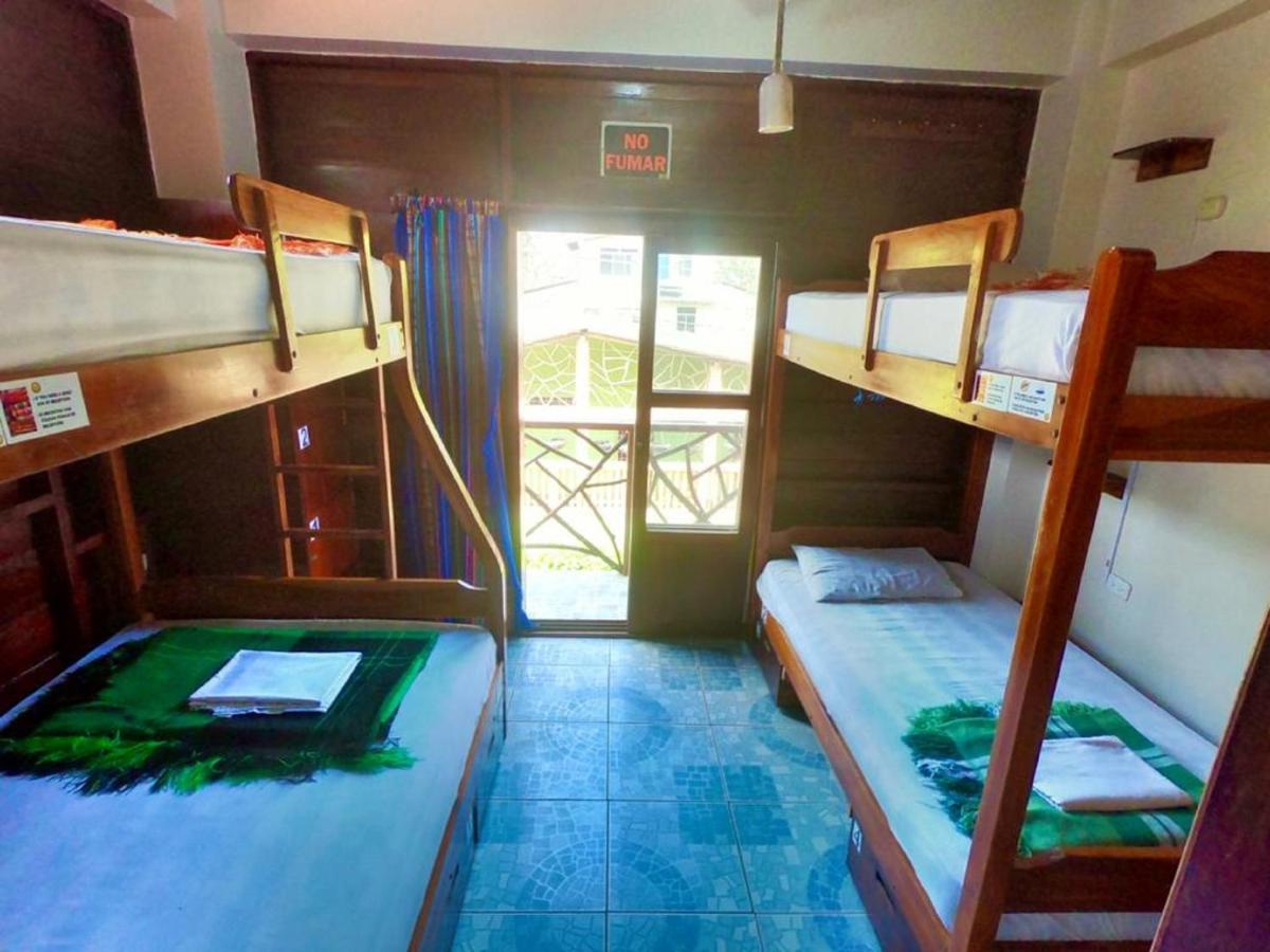 Esperanto Bed & Breakfast Surf Hostel Montañita エクステリア 写真