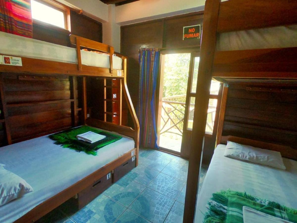 Esperanto Bed & Breakfast Surf Hostel Montañita エクステリア 写真