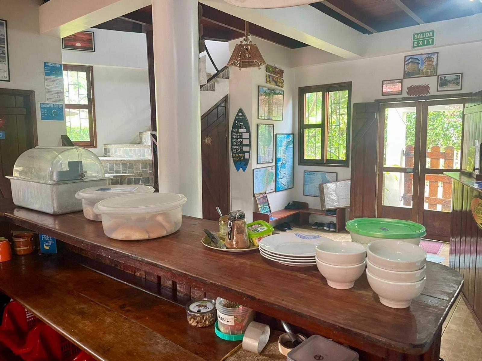 Esperanto Bed & Breakfast Surf Hostel Montañita エクステリア 写真